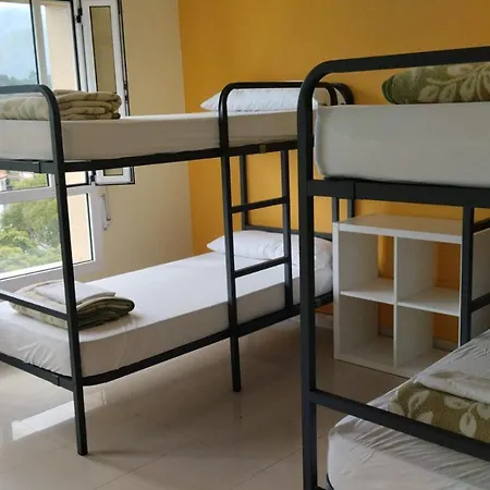 Hostel Llanes International