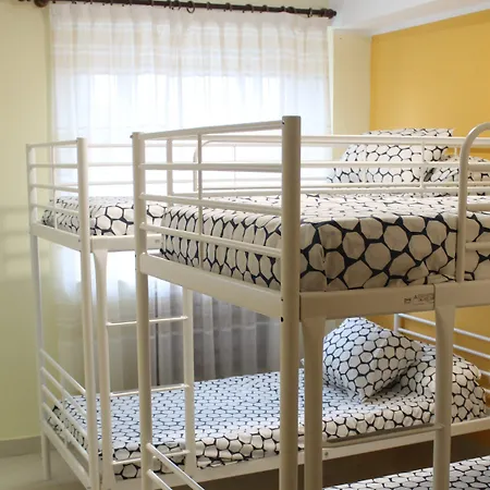 Llanes International Hostel *