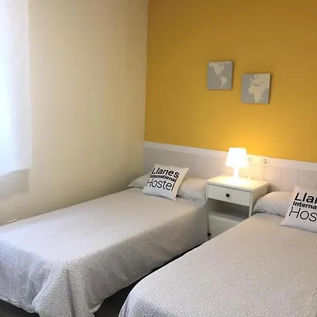 Llanes International 푸 데 야네스
