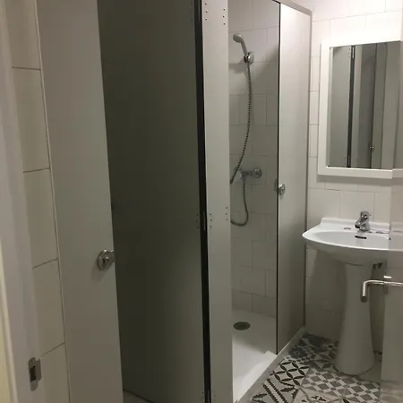 旅馆 Llanes International *