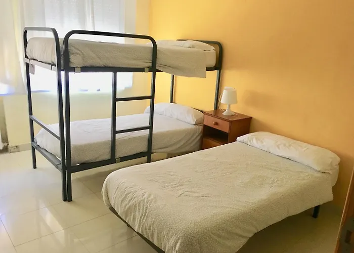 Hostal Llanes International Póo