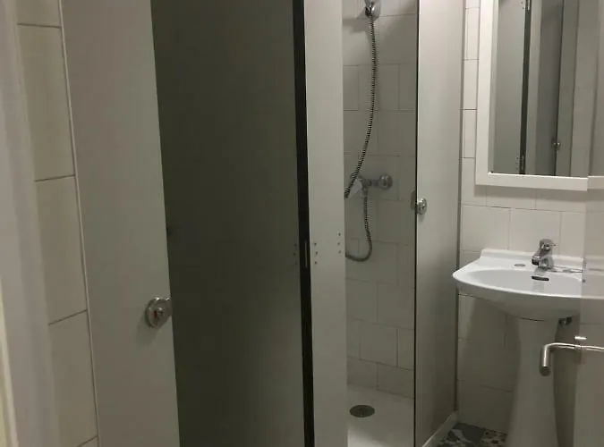 Hostel Llanes International Poo De Llanes