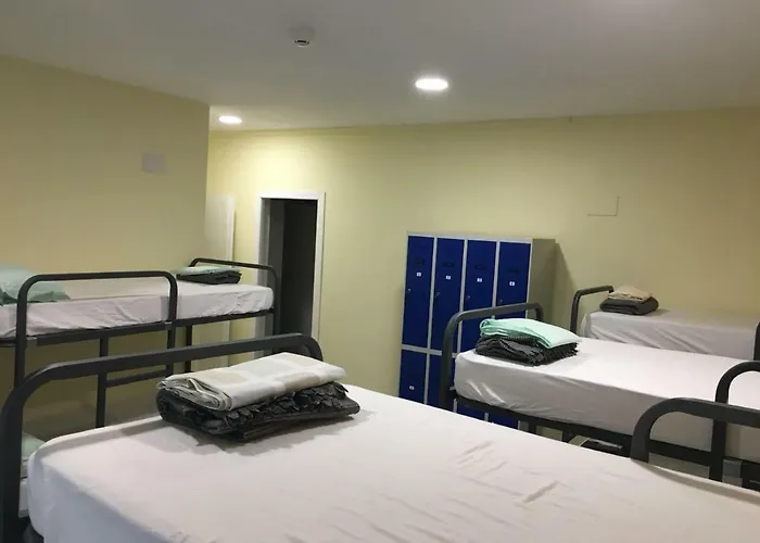 Llanes International